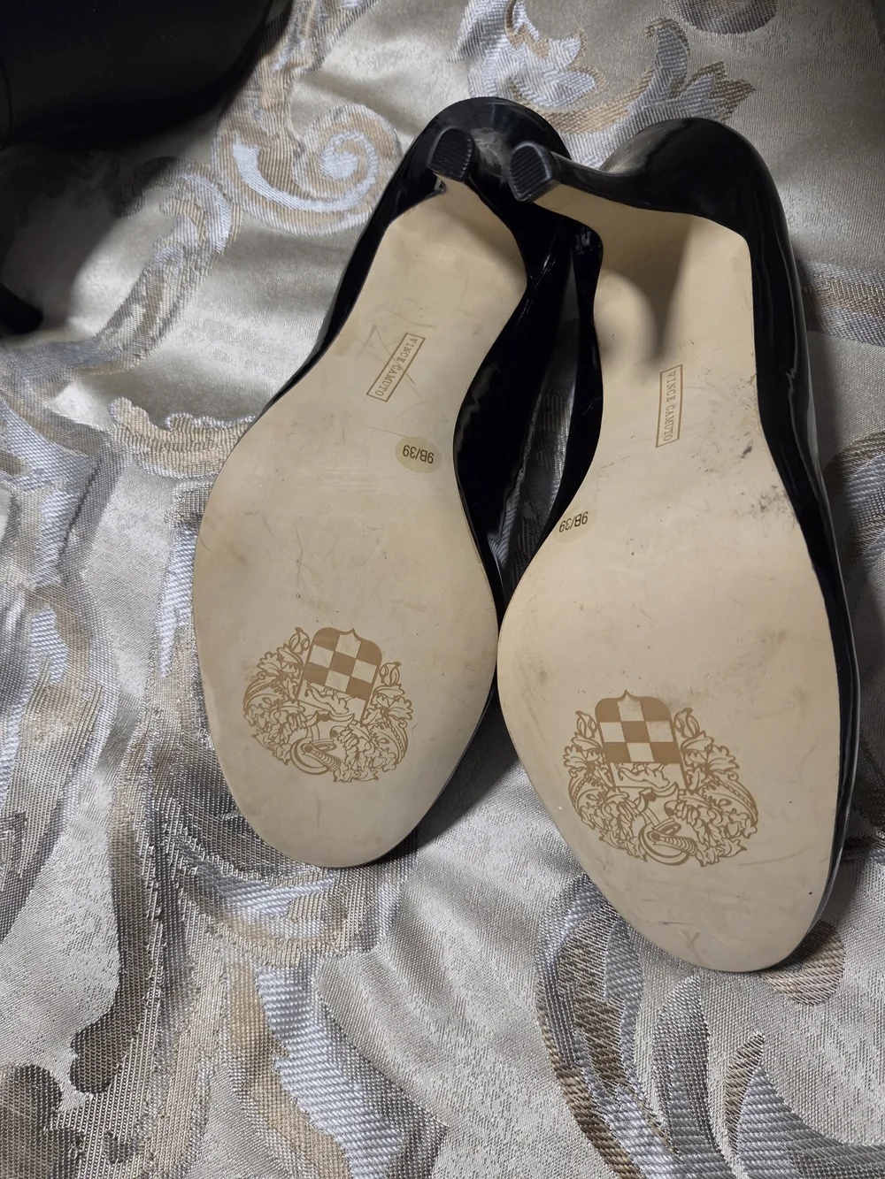 Vince Camuto Black Patent Round-Toe Pumps